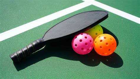 top pickleball paddles for beginners|how to choose the right pickleball paddle.